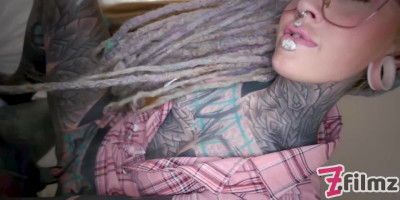 Sexy alt girl Anuskatzz taking a big inked cock up her tight asshole