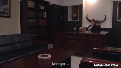 Horny boss Lady Akari Asayiri Gets a Creampie From a Clumsy Intern