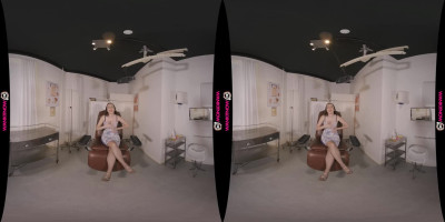 Sophia Smith getting her big boobs inspected in VR