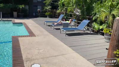 Eliza Eves loses her yellow bikini by the pool and enjoys a huge pipe