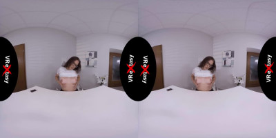 Busty Keira Flow masturbating and fingering in VR