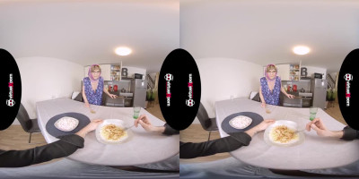 Horny granny gets fucked in vr porn video