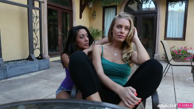 Lyla Storm and Nicole Aniston play together