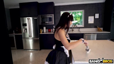 Sexy maid Melody Foxx takes a ride on a hard rod