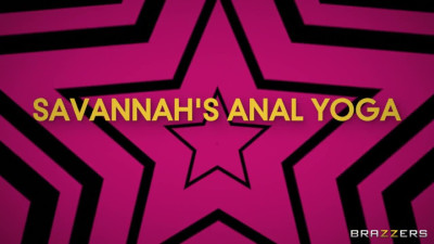 Hot bitch Savannah Bond having anal yoga session