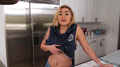 Busty hot blonde Serena Skye gives a blowjob in the kitchen