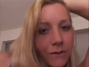 Pretty blonde face Jezaree Robs gets fucked gently