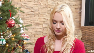 Kinky Kenna James shares dick at Xmas tree