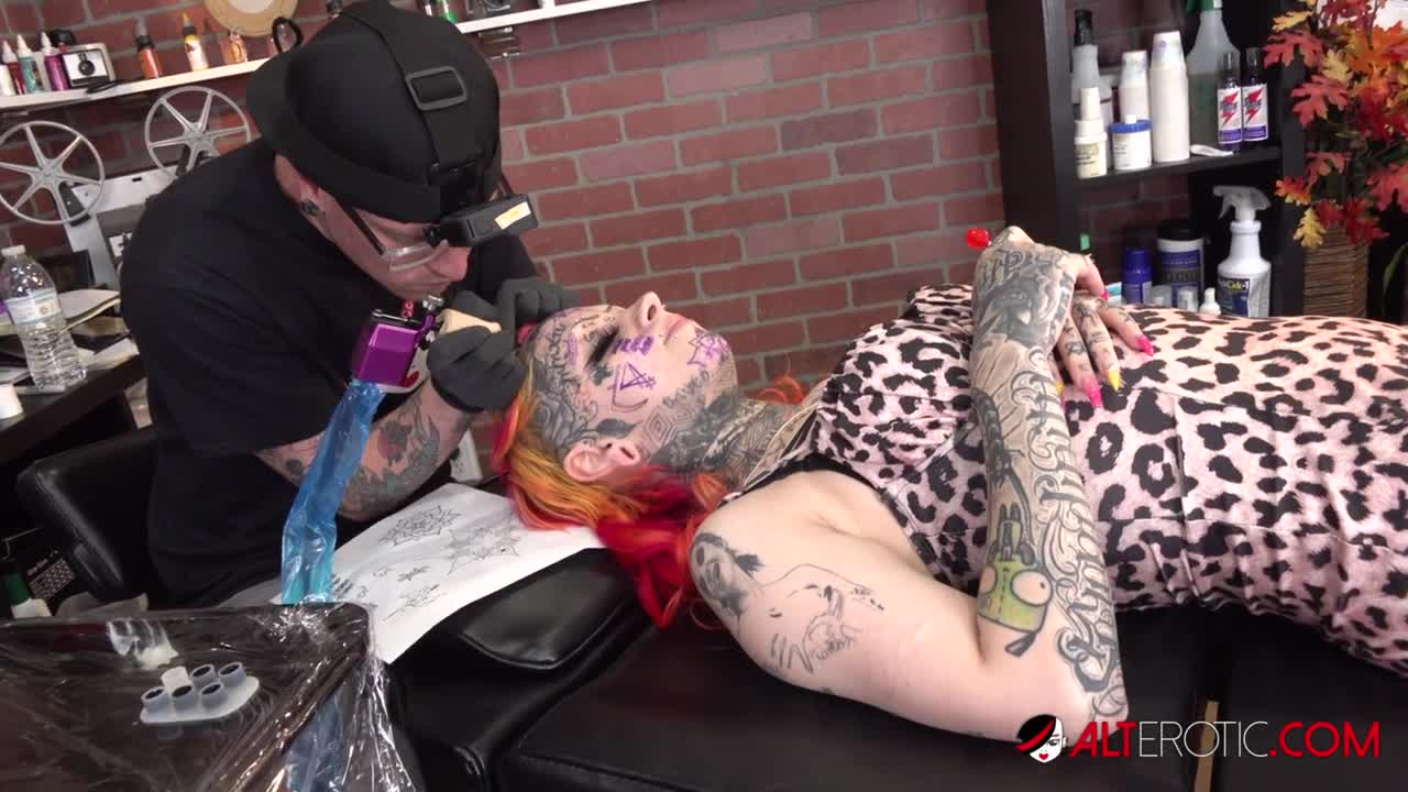 Watch Alt babe getting a new tattoo on her face porn video - Watch Full HD Video Stream Online on ePornOne.