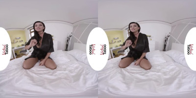 Busty brunette chick Chloe drills her pussy with a dildo in VR